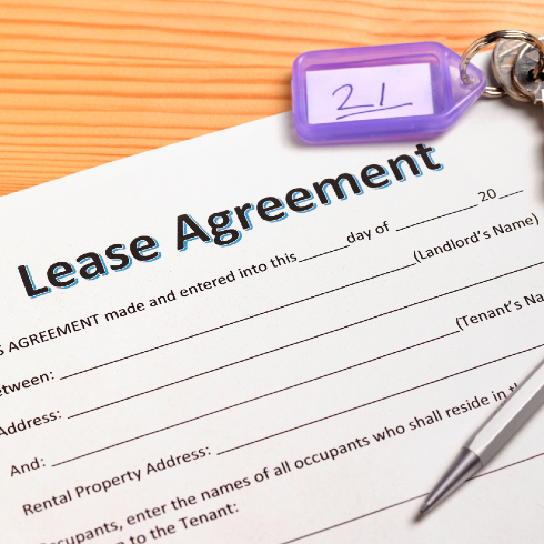 lease agreement and keys