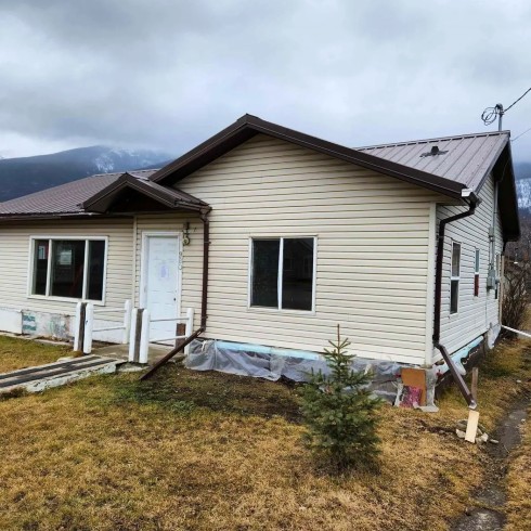 abandoned property in McBride, BC