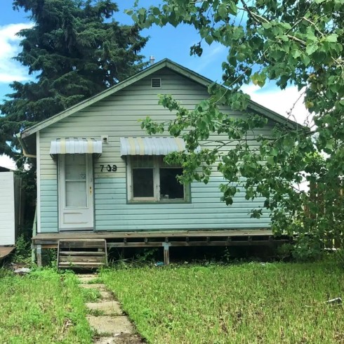 abandoned house in Regina, SK